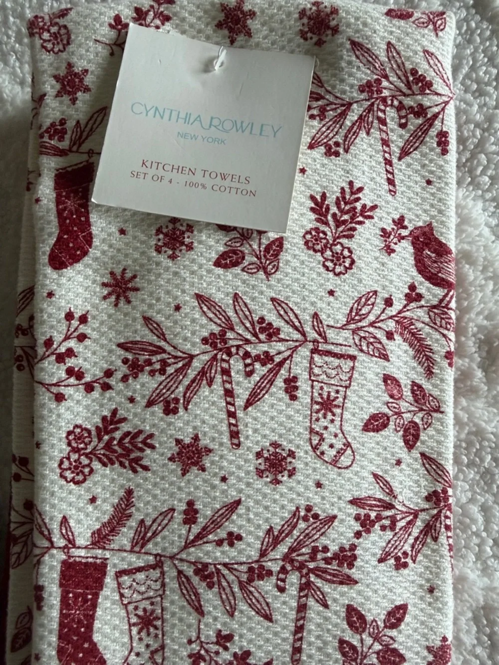 Cupcakes & Cashmere Holiday Kitchen Towels Red Snowflake Christmas Tree 🎄 NEW!
